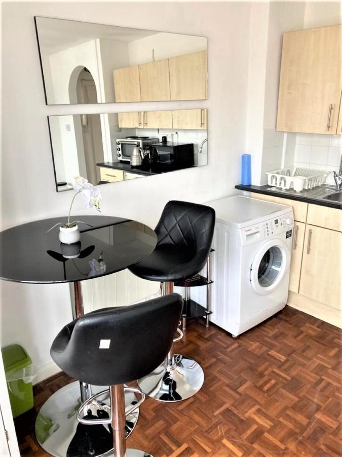 Bright & Modern Studio Flat In Paddington - Zone 1 London Exterior photo